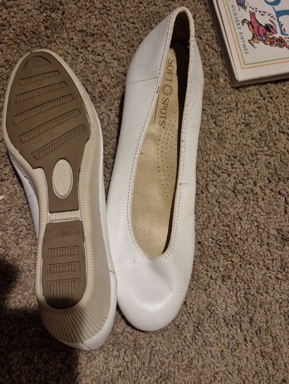 Softspots All Day Comfort White Slip-On Comfort Flats